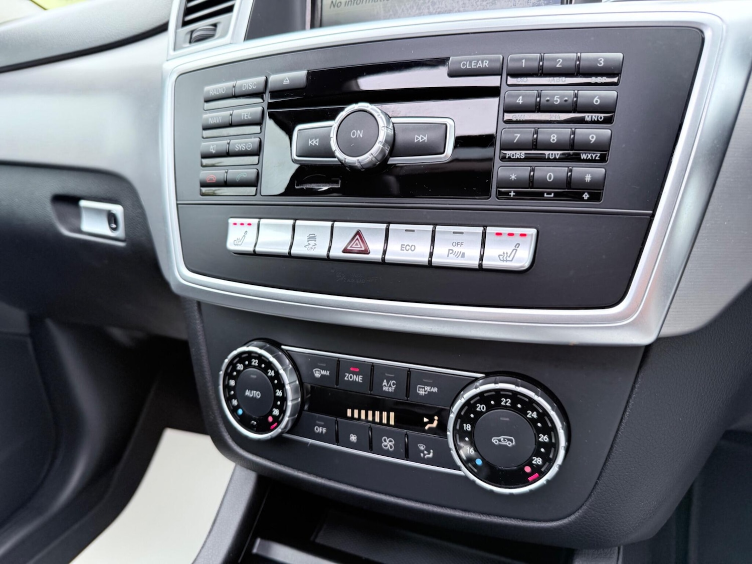 Used Mercedes-Benz M Class 2015 for sale - 76260559: Photo 79