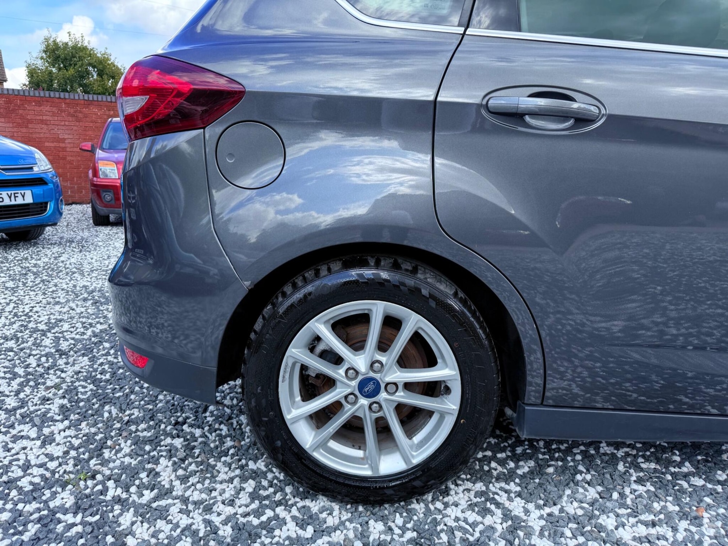 Used Ford C-Max 2015 for sale - 76912803: Photo 18