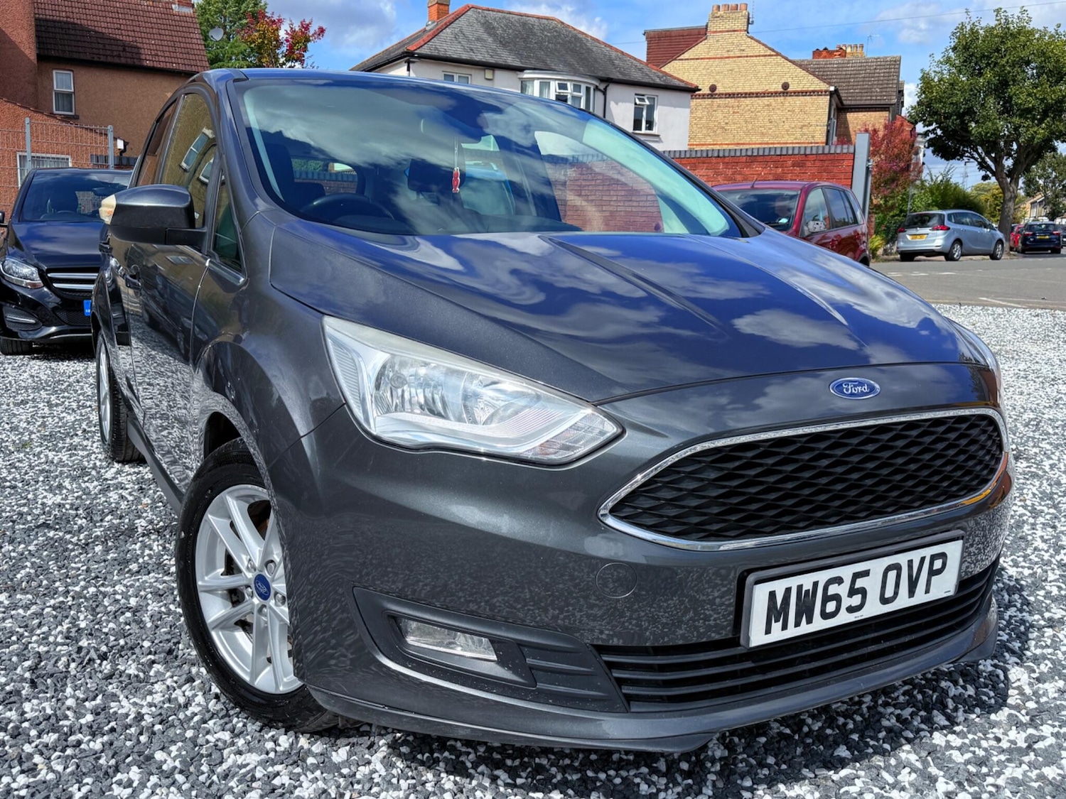 Used Ford C-Max 2015 for sale - 76912803: Photo 3