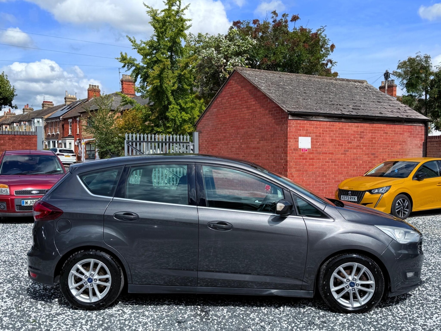 Used Ford C-Max 2015 for sale - 76912803: Photo 4
