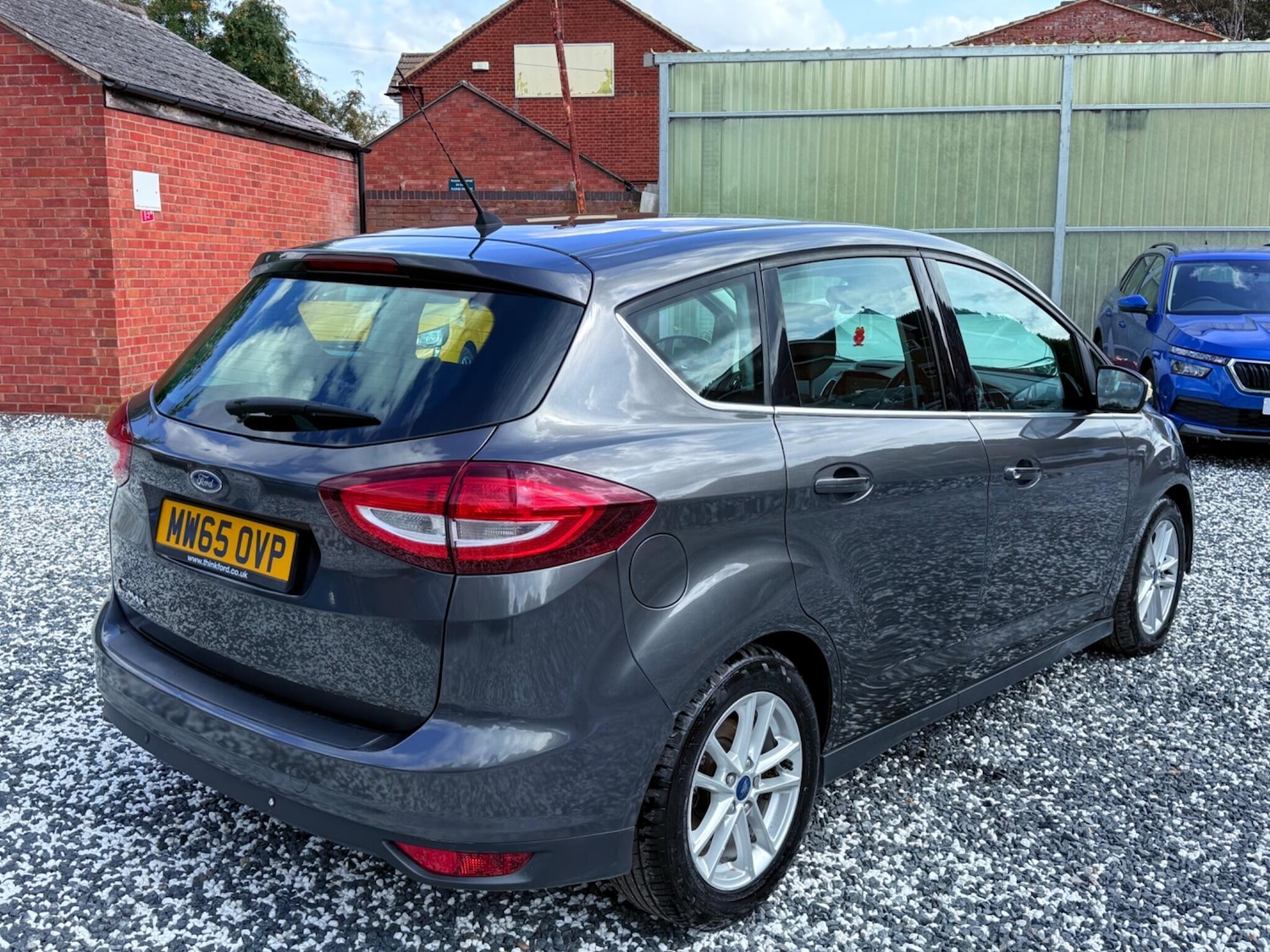 Used Ford C-Max 2015 for sale - 76912803: Photo 5