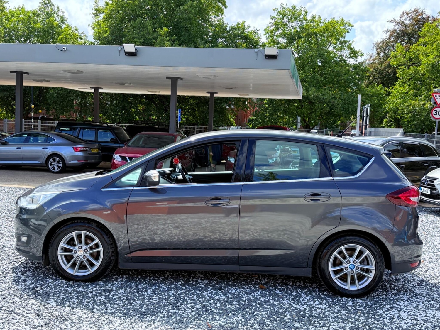 Used Ford C-Max 2015 for sale - 76912803: Photo 8