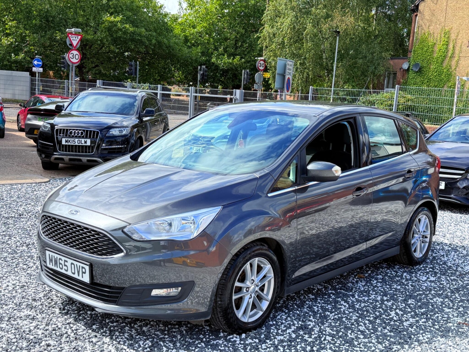 Used Ford C-Max 2015 for sale - 76912803: Photo 9