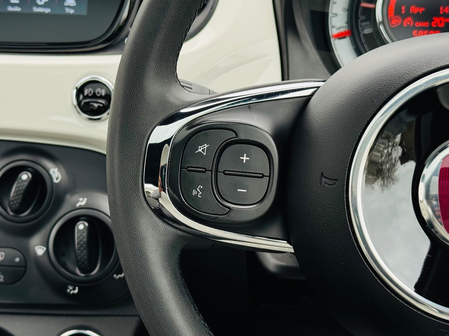 Used Fiat 500 2022 for sale - 78101335: Photo 41