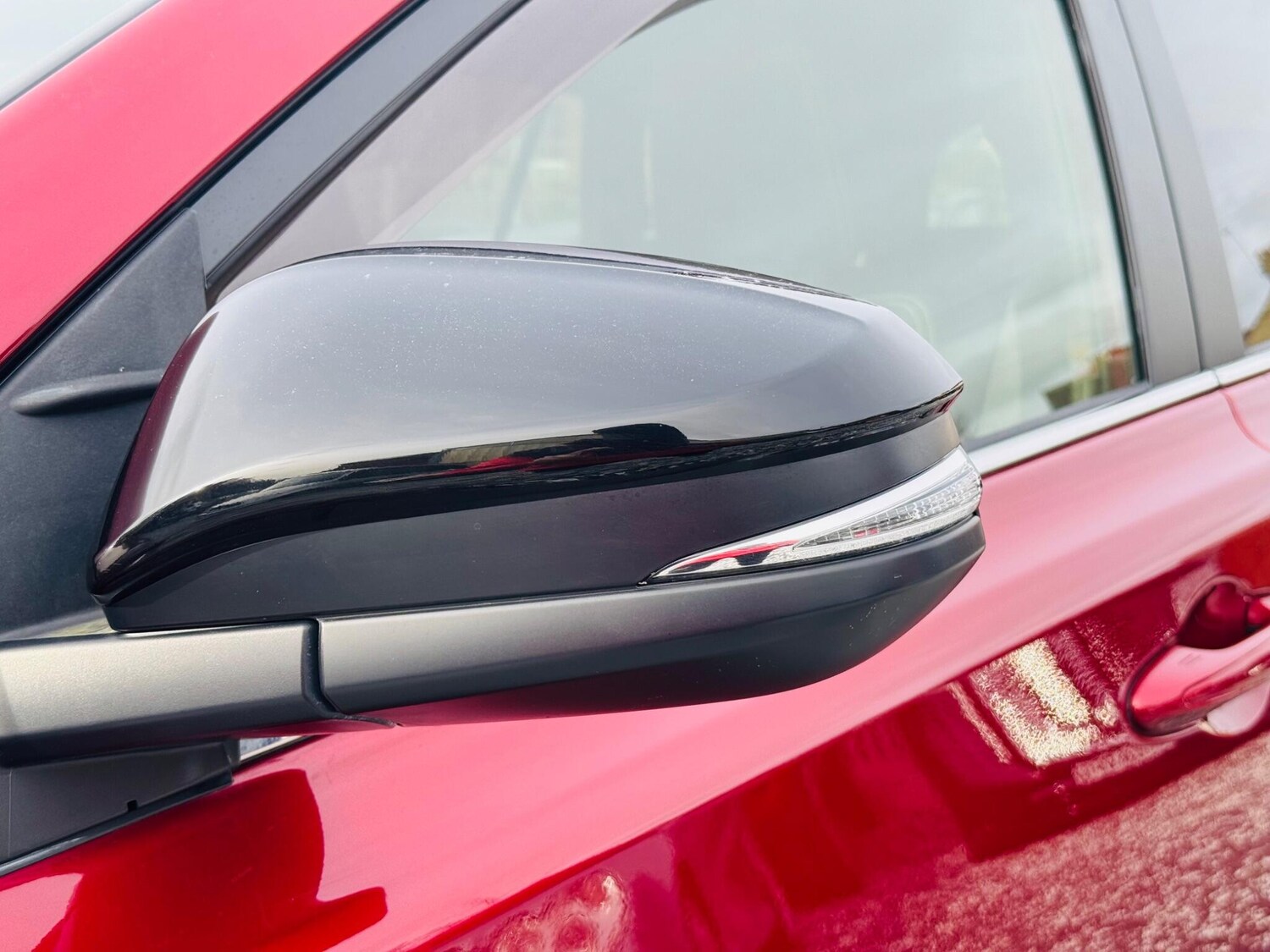 Used Toyota RAV4 2018 for sale - 77633997: Photo 41