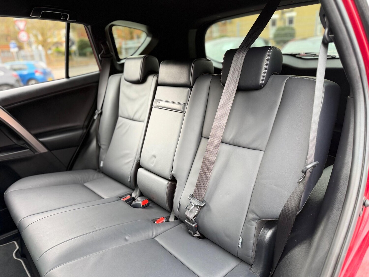 Used Toyota RAV4 2018 for sale - 77633997: Photo 62