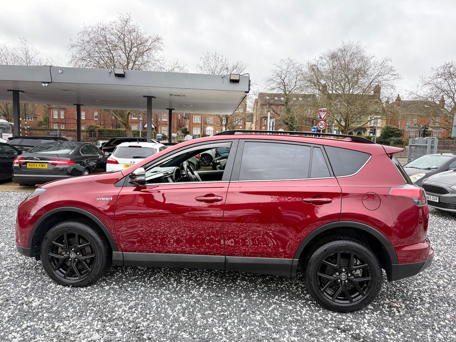 Used Toyota RAV4 2018 for sale - 77633997: Photo 8