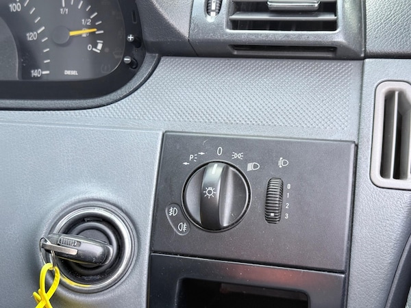 Used Mercedes-Benz Vito 2023 for sale - 76247675: Photo 46
