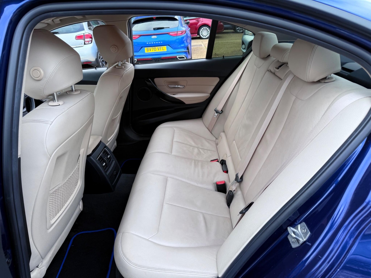 Used BMW 3 Series 2017 for sale - 77074836: Photo 40