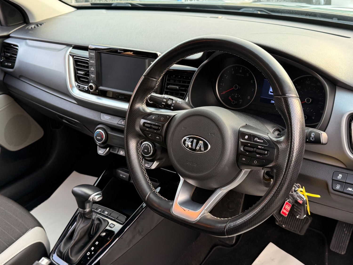 Used Kia Stonic 2019 for sale - 77029785: Photo 44