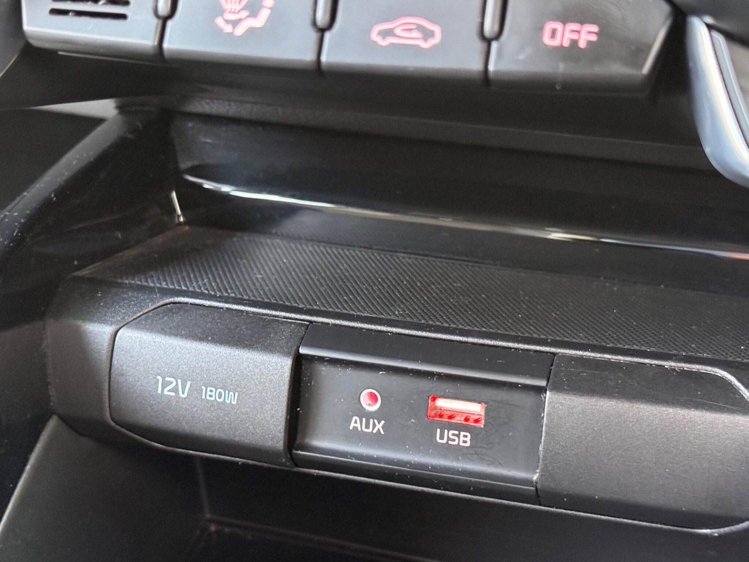 Used Kia Stonic 2019 for sale - 77029785: Photo 57