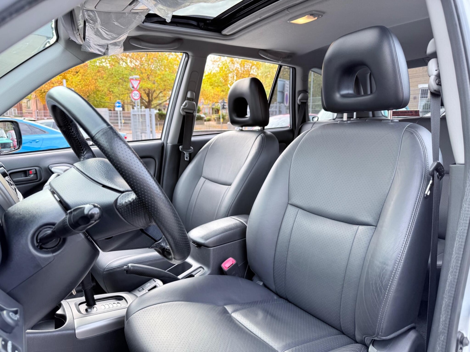 Used Toyota RAV4 2006 for sale - 76440767: Photo 32