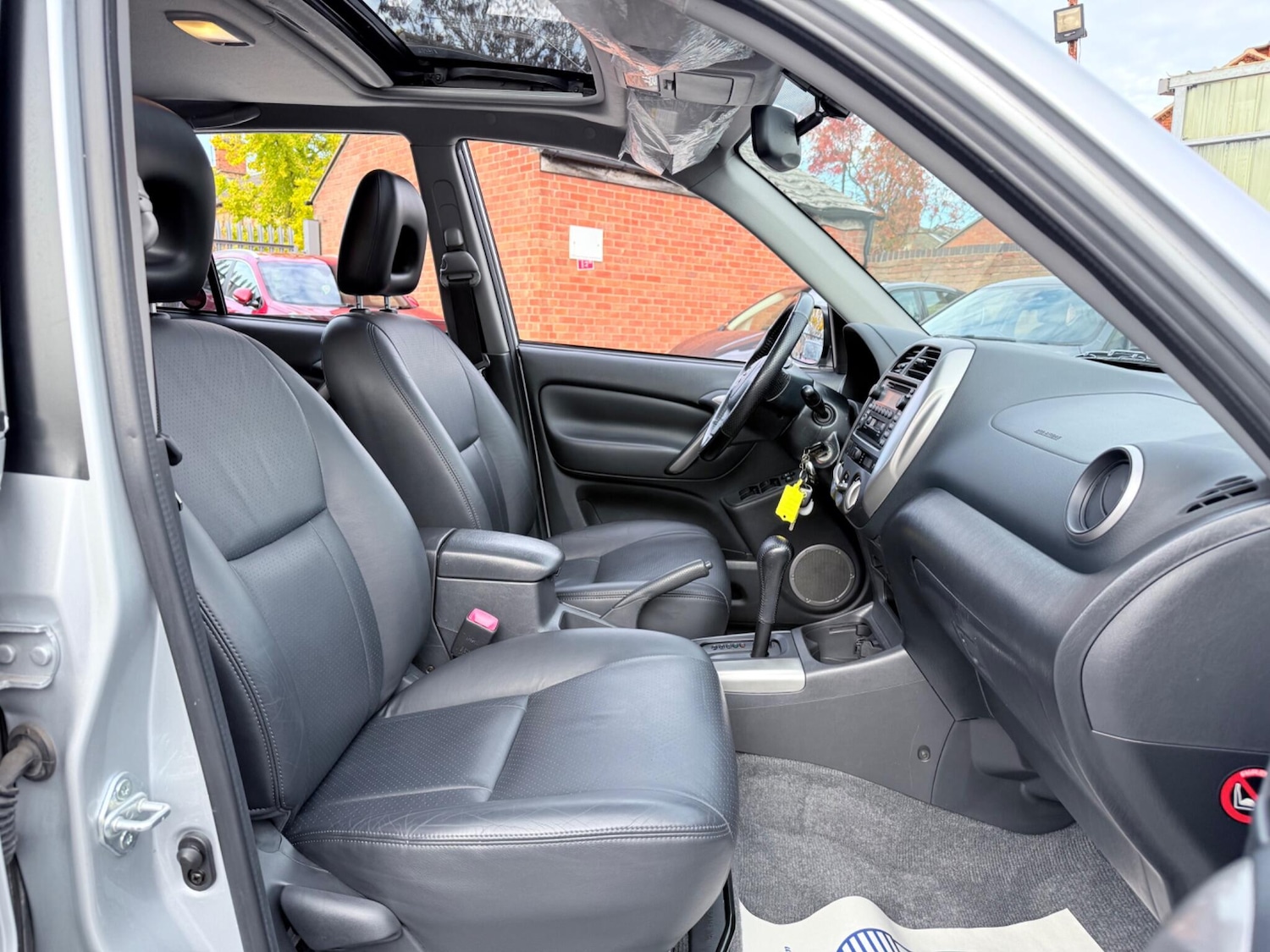 Used Toyota RAV4 2006 for sale - 76440767: Photo 36