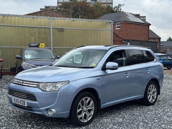 Used Mitsubishi Outlander 2015 for sale - 79657138: Photo