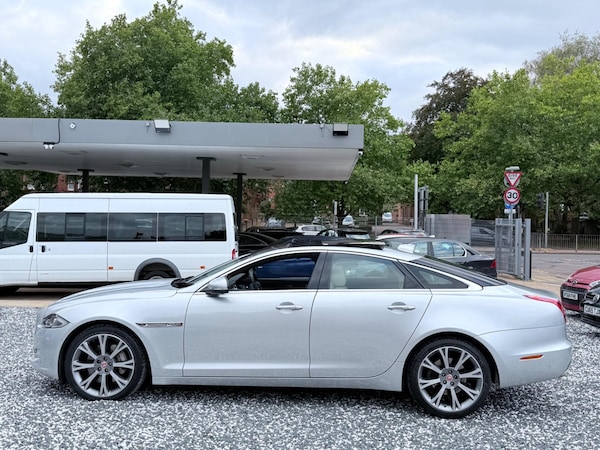 Used Jaguar XJ 2016 for sale - 76085152: Photo 11