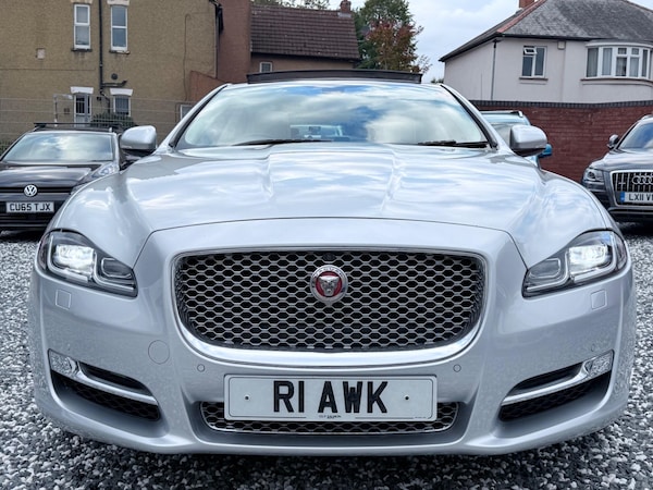 Used Jaguar XJ 2016 for sale - 76085152: Photo 13