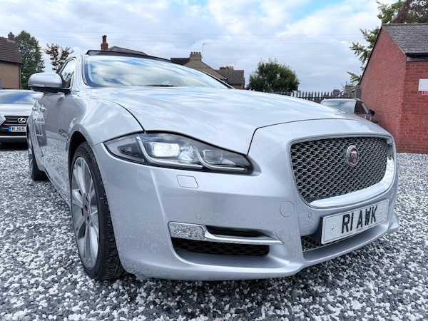 Used Jaguar XJ 2016 for sale - 76085152: Photo 15
