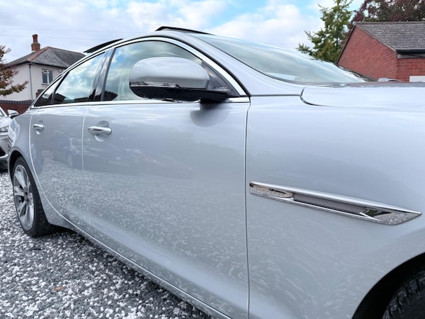 Used Jaguar XJ 2016 for sale - 76085152: Photo 20