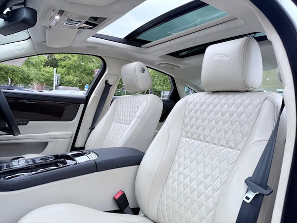Used Jaguar XJ 2016 for sale - 76085152: Photo 44