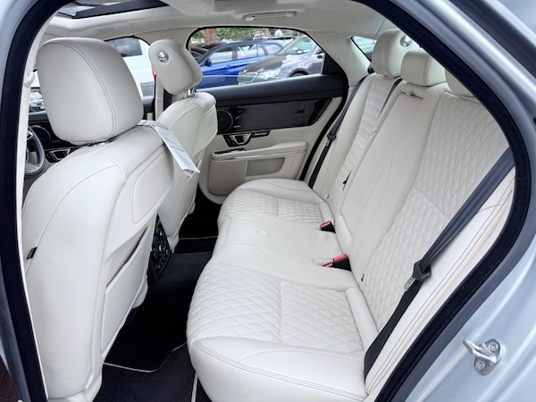 Used Jaguar XJ 2016 for sale - 76085152: Photo 49