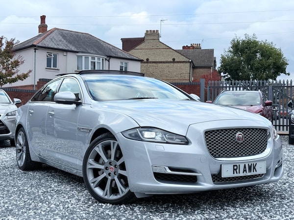 Used Jaguar XJ 2016 for sale - 76085152: Photo 5