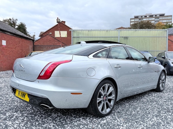 Used Jaguar XJ 2016 for sale - 76085152: Photo 8