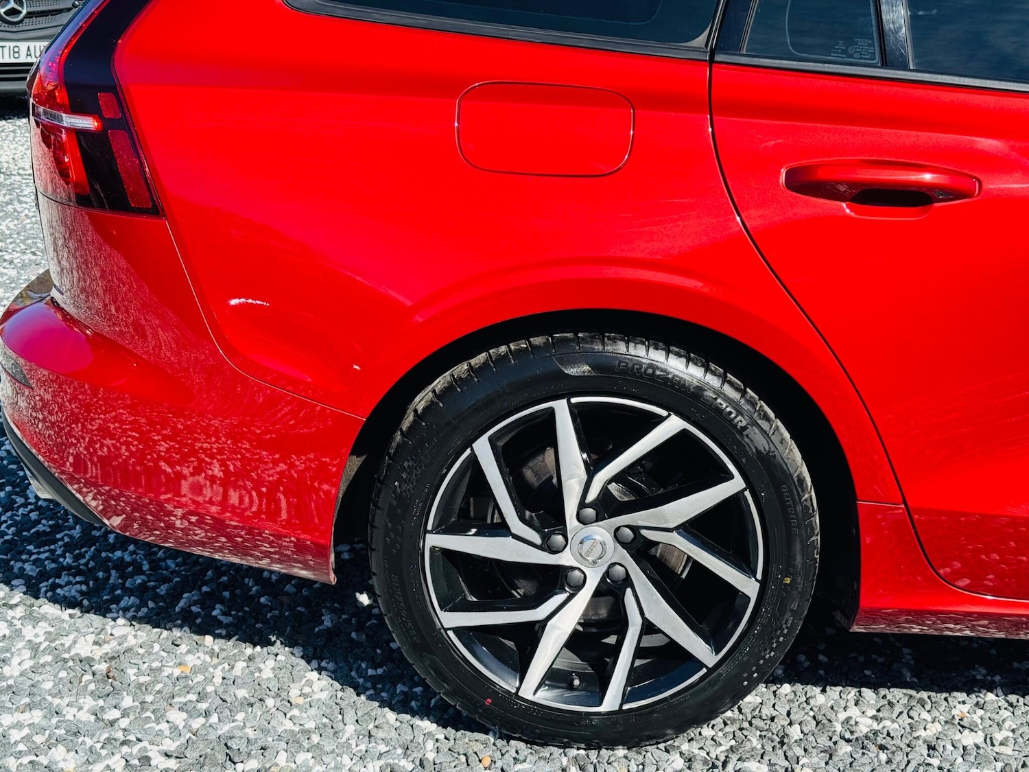 Used Volvo V60 2018 for sale - 78048233: Photo 27