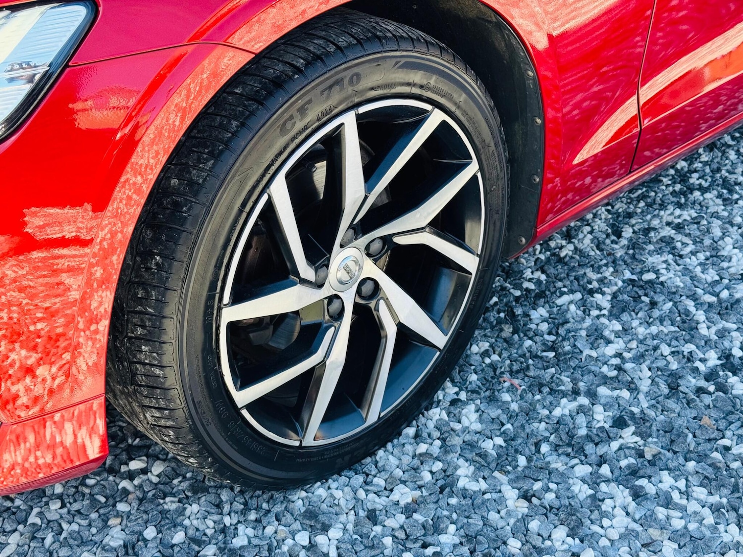 Used Volvo V60 2018 for sale - 78048233: Photo 31