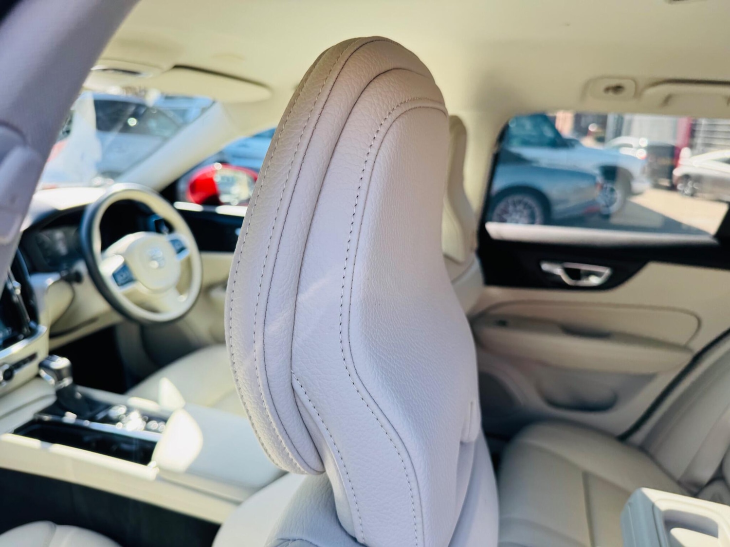 Used Volvo V60 2018 for sale - 78048233: Photo 55