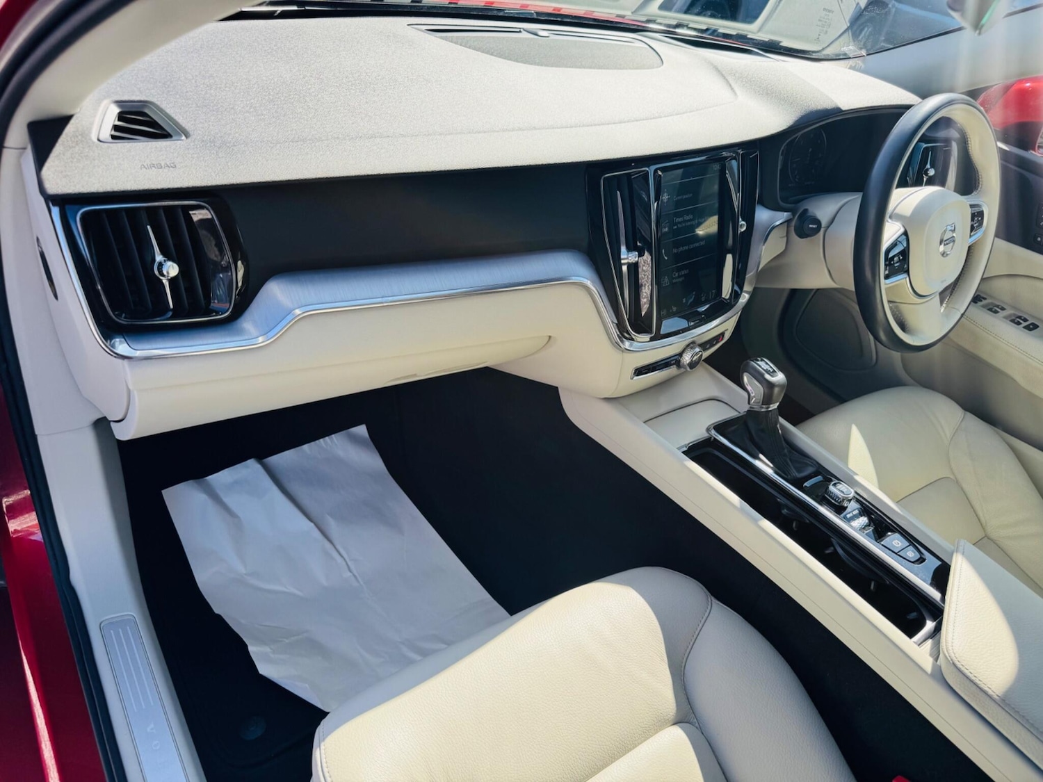 Used Volvo V60 2018 for sale - 78048233: Photo 62