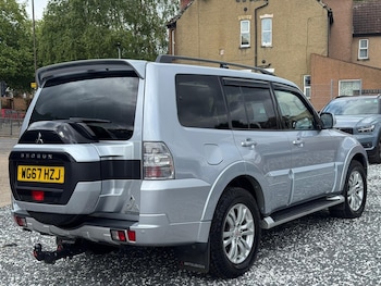 Used Mitsubishi Shogun 2017 for sale - 78609130: Photo