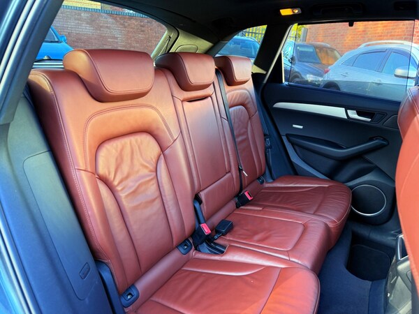 Used Audi Q5 2011 for sale - 76071954: Photo 32