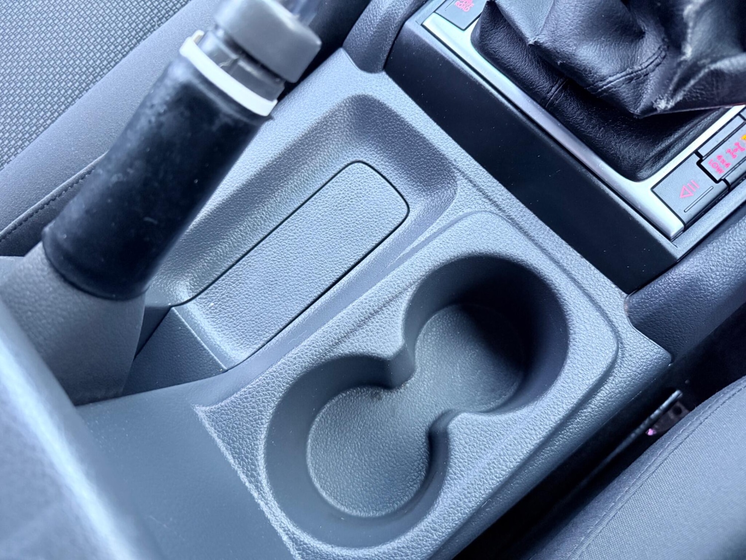 Used Volkswagen Amarok 2015 for sale - 76823627: Photo 63