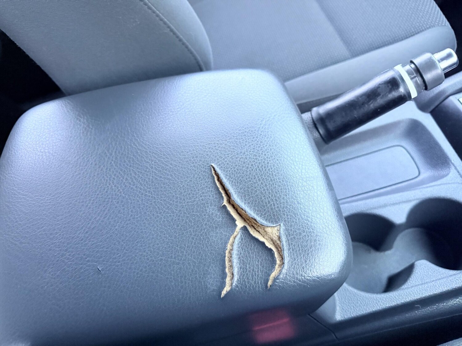 Used Volkswagen Amarok 2015 for sale - 76823627: Photo 64