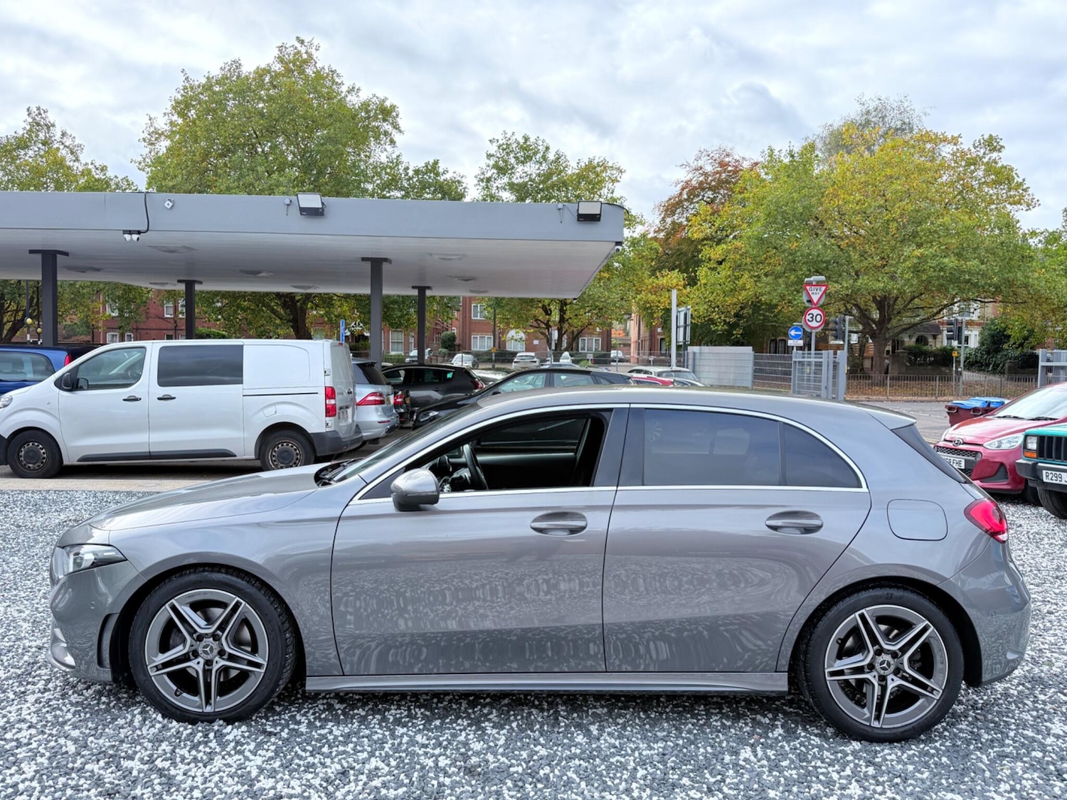 Used Mercedes-Benz A-Class 2020 for sale - 76336713: Photo 10