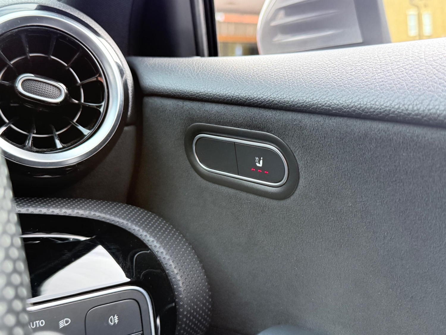 Used Mercedes-Benz A-Class 2020 for sale - 76336713: Photo 72