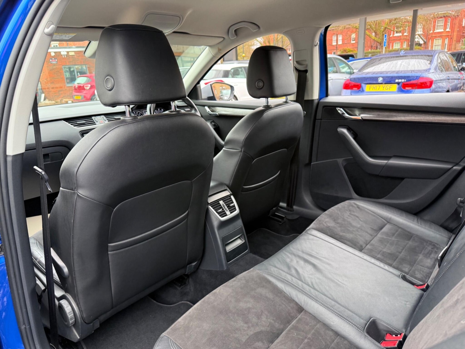 Used Skoda Octavia 2016 for sale - 77290759: Photo 51