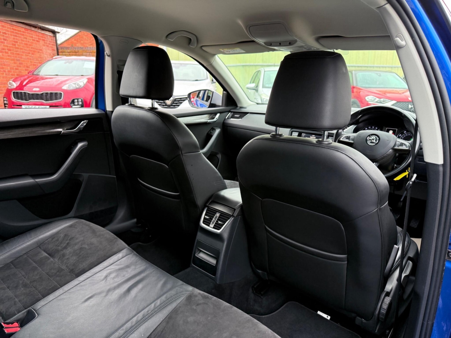 Used Skoda Octavia 2016 for sale - 77290759: Photo 54