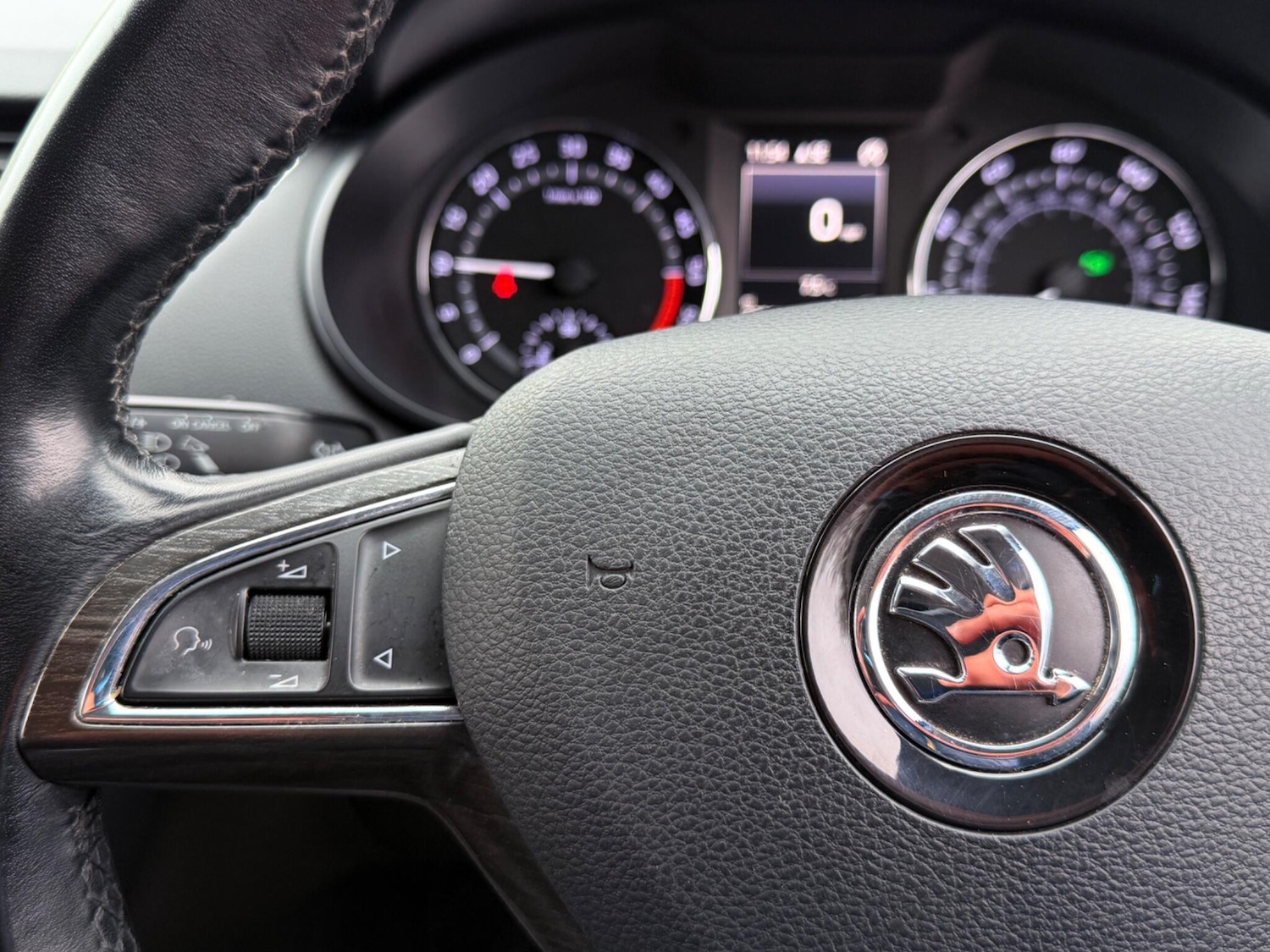 Used Skoda Octavia 2016 for sale - 77290759: Photo 62