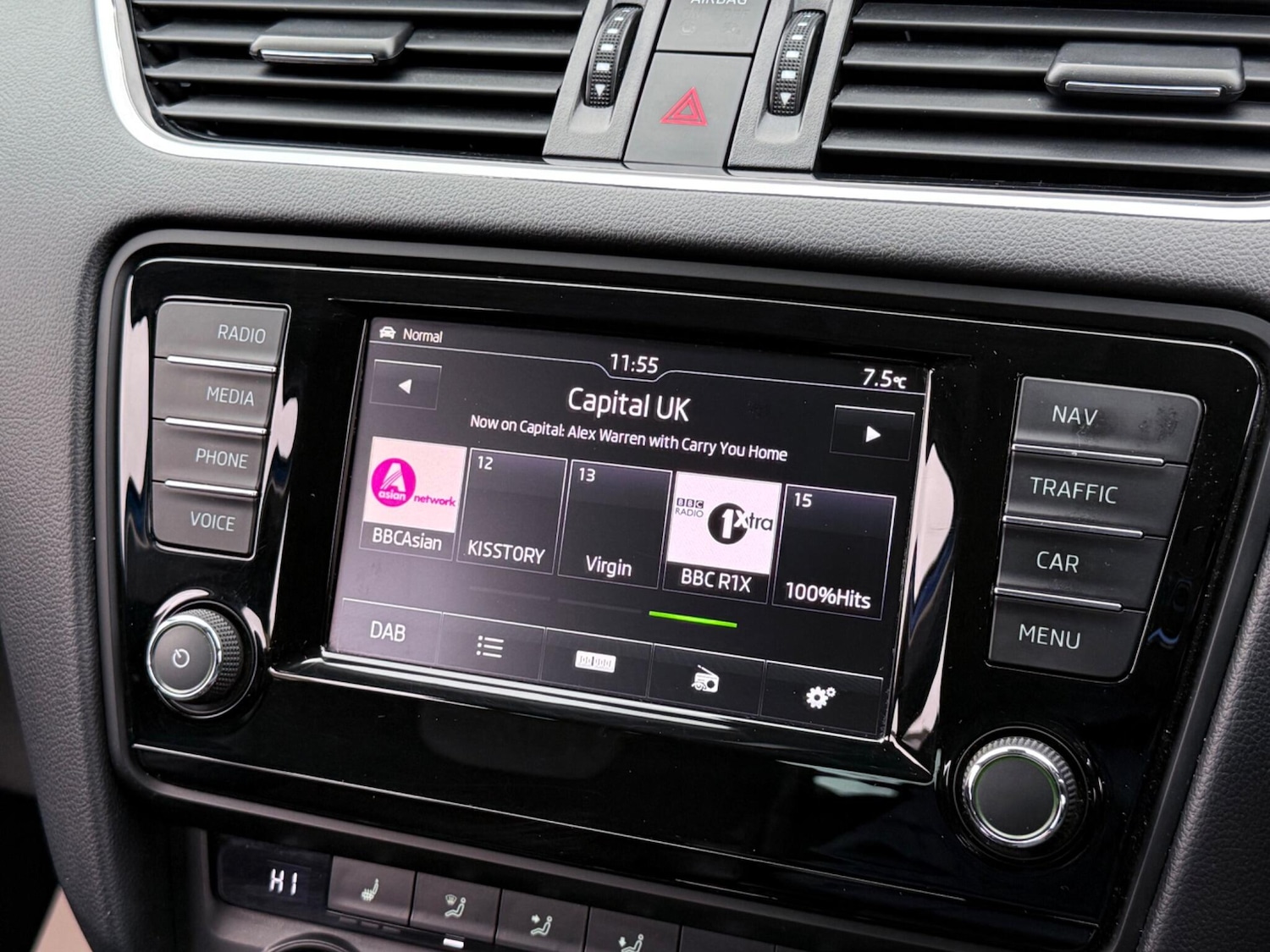 Used Skoda Octavia 2016 for sale - 77290759: Photo 65