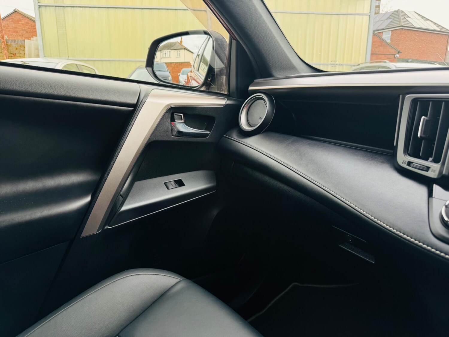 Used Toyota RAV4 for sale - 77612916: Photo 17