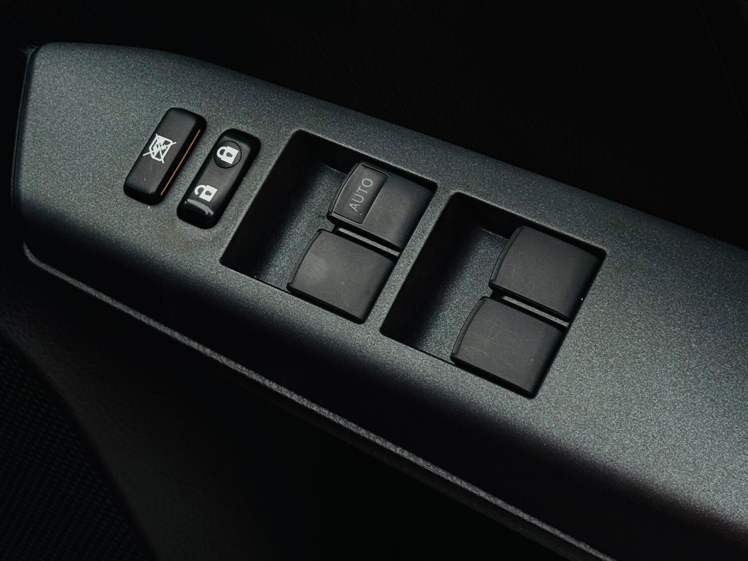 Used Toyota RAV4 for sale - 77612916: Photo 33