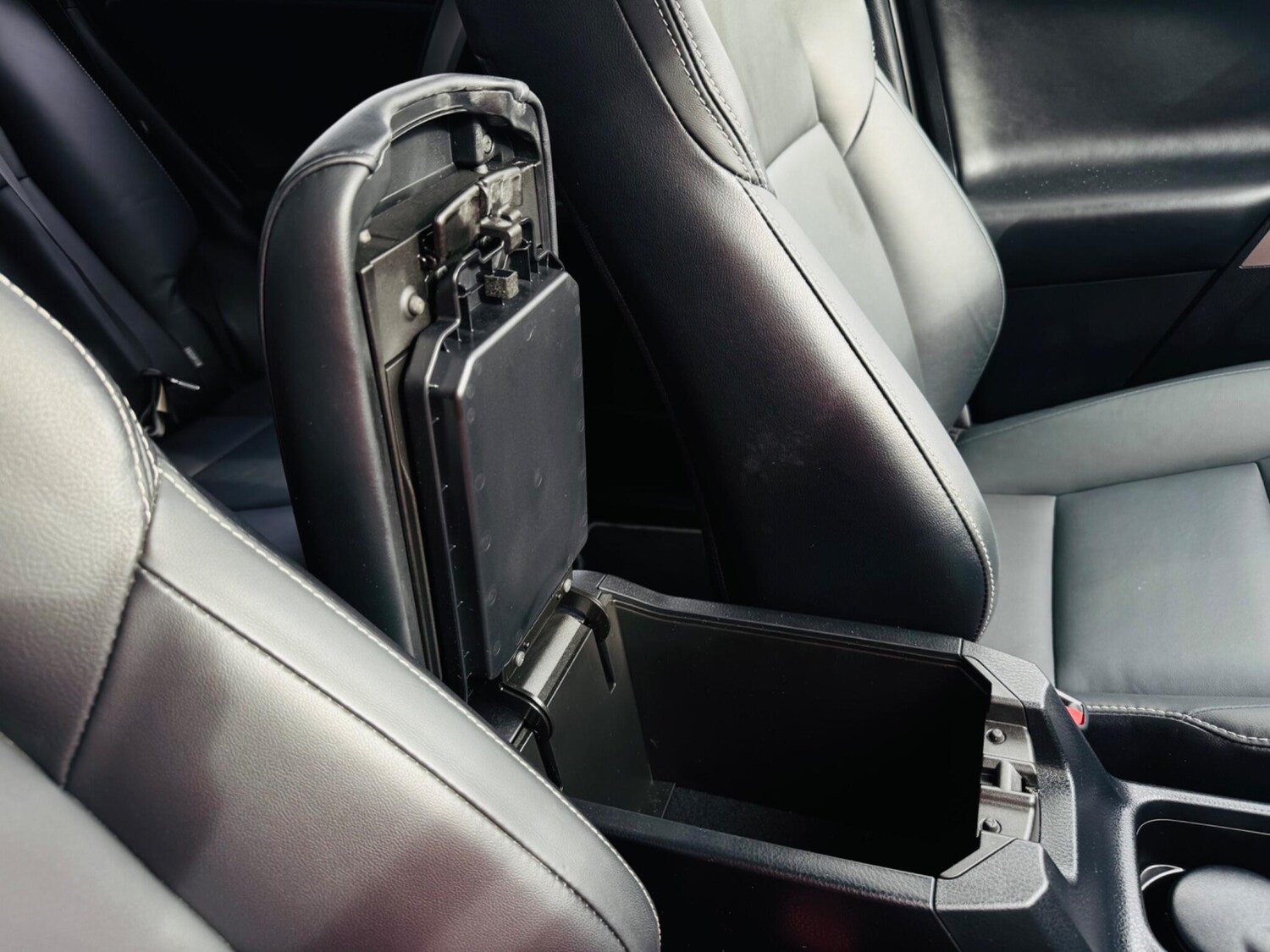 Used Toyota RAV4 for sale - 77612916: Photo 86