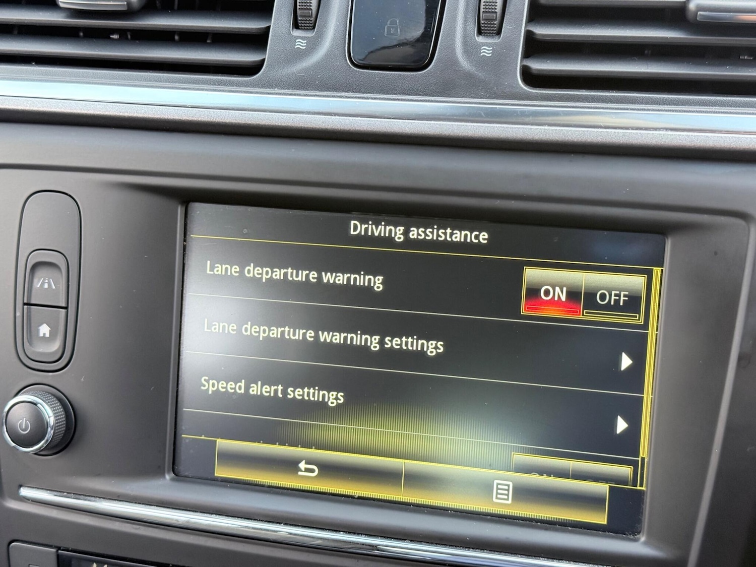 Used Renault Kadjar 2017 for sale - 76850529: Photo 54