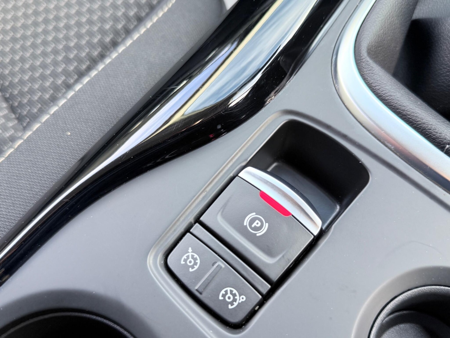 Used Renault Kadjar 2017 for sale - 76850529: Photo 61