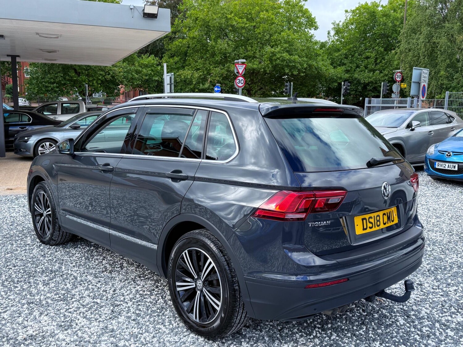 Used Volkswagen Tiguan 2018 for sale - 76360716: Photo 11