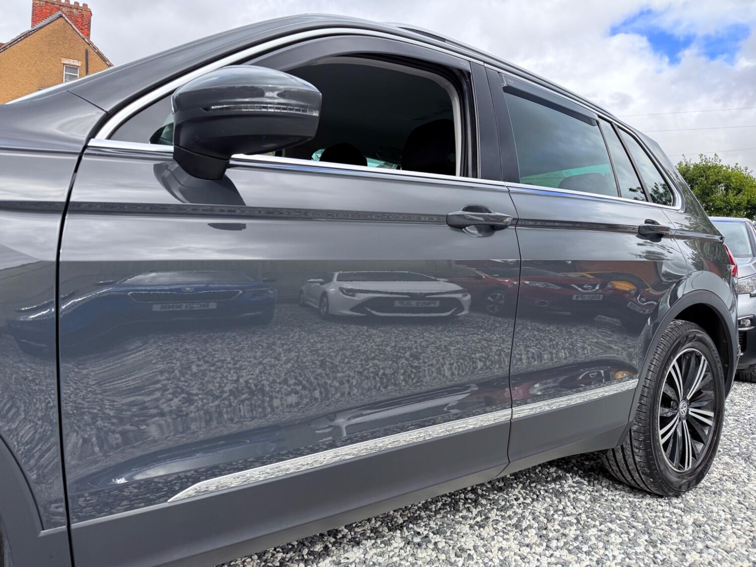 Used Volkswagen Tiguan 2018 for sale - 76360716: Photo 22