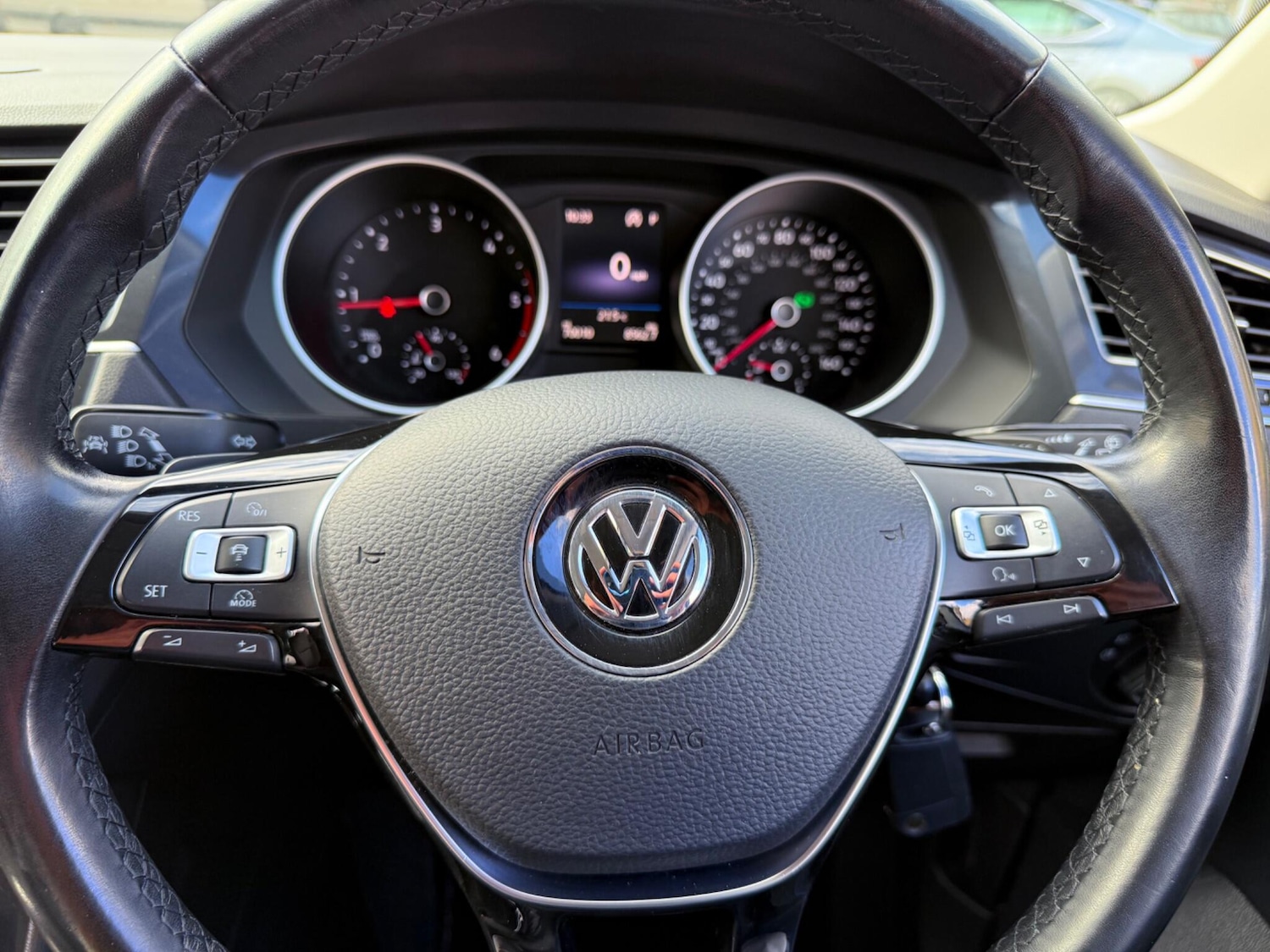 Used Volkswagen Tiguan 2018 for sale - 76360716: Photo 56