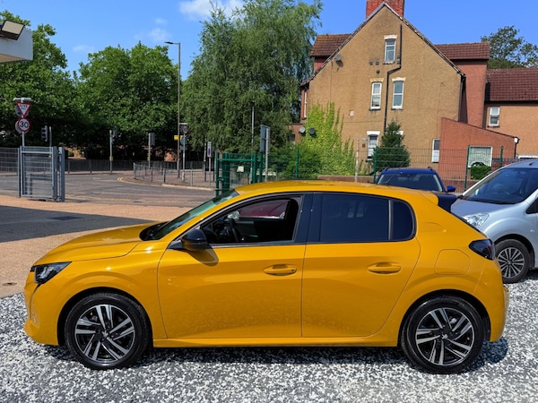 Used Peugeot 208 2023 for sale - 75257131: Photo 13