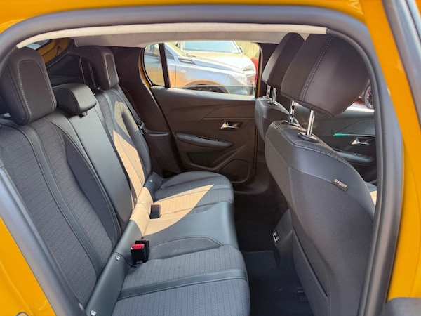 Used Peugeot 208 2023 for sale - 75257131: Photo 53
